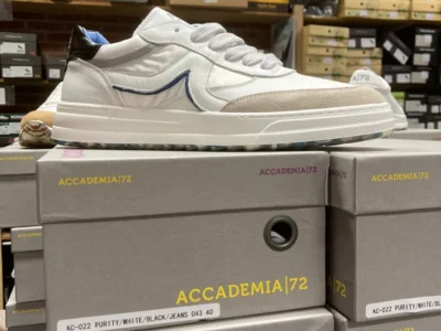 Accademia 72 Accademia 72 AC-022 Purity/White/Black/Jeans Beige