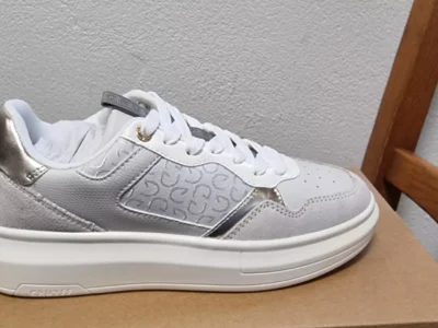 CRUYFF CRUYFF CC241850 Pace Court 102 Off White Grijs suede
