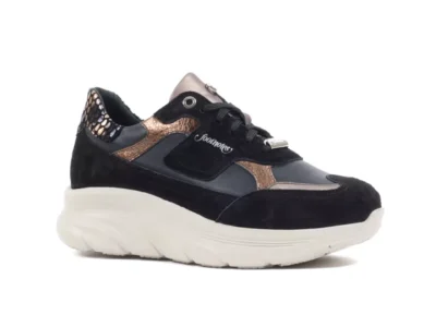 Footnotes Footnotes 16003 1011 Lexi Nova H Zwart Suede