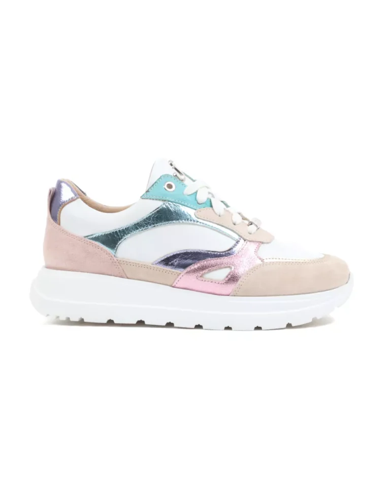 Footnotes Footnotes Silke 15.005.1099 H Taupe