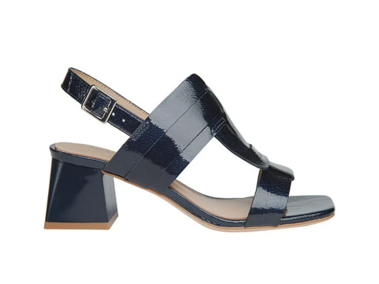 Regarde Le Ciel Regarde Le Ciel 89 34.827 Amalia Blauw