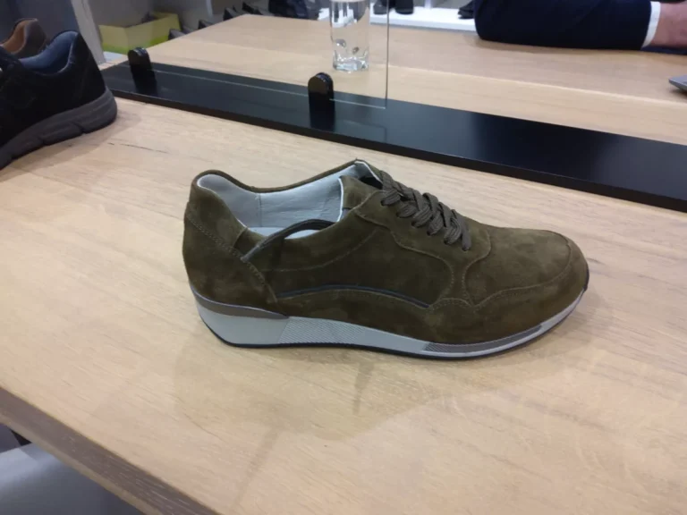Waldlaufer Waldlaufer 776002 208 105 Groen Suede
