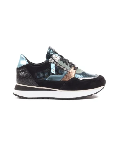Footnotes Footnotes 32009-2574 Elke K Zwart Suede