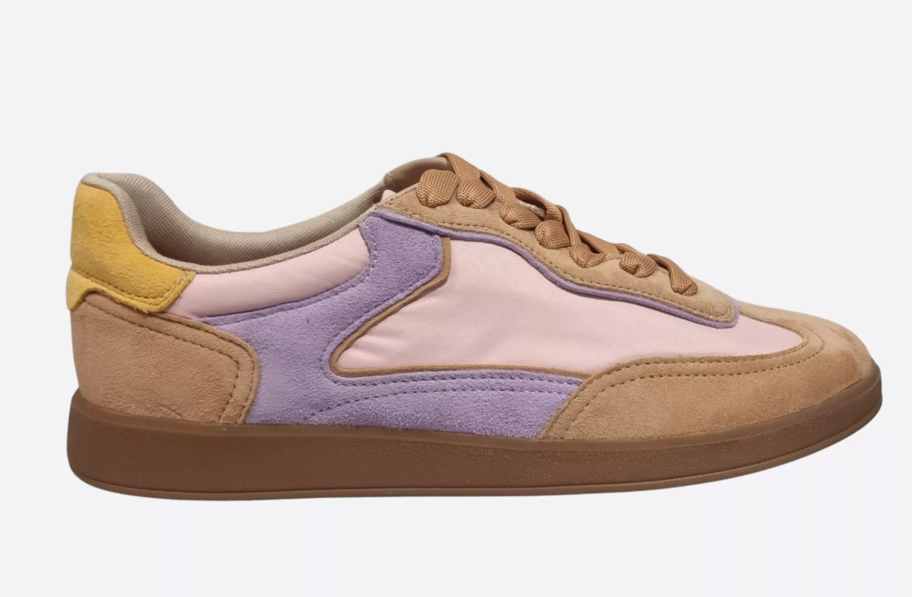 Regarde Le Ciel Grisel 11 7916 Etna Bruin Suede 1 Regarde Le Ciel Regarde Le Ciel Grisel 11 7916 Etna Bruin Suede